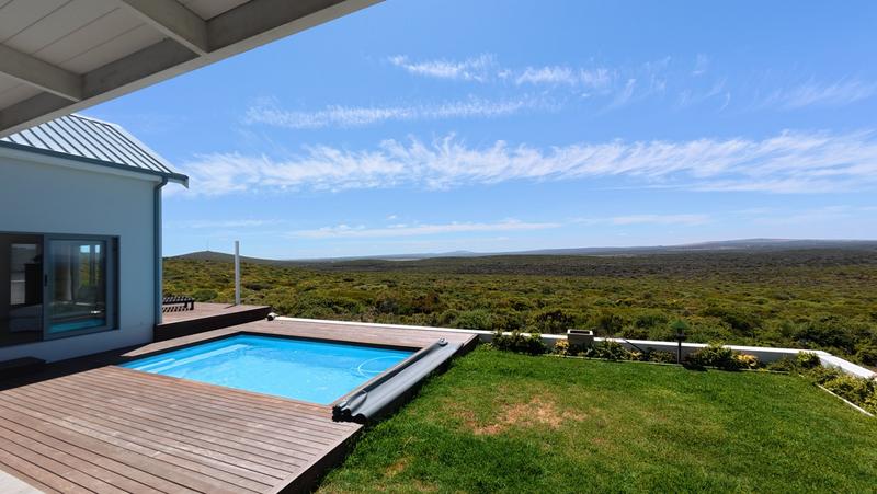4 Bedroom Property for Sale in Yzerfontein Western Cape